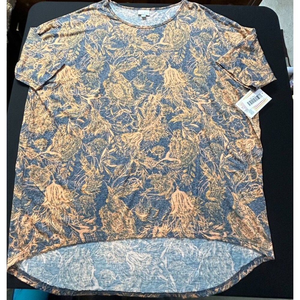 NWT LuLaRoe Womens 2X Irma Top Tunic Short Sleeve High Low Plus Size Shirt